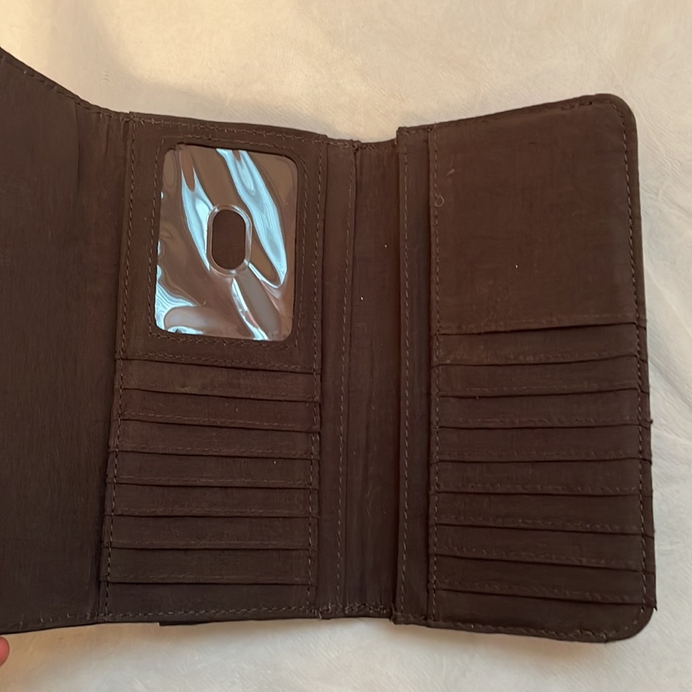 2 wallets - Picture 5 of 6